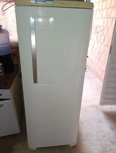 Geladeira Electrolux frostfree