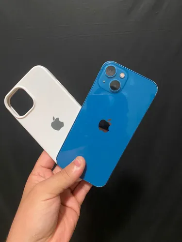 iPhone 13