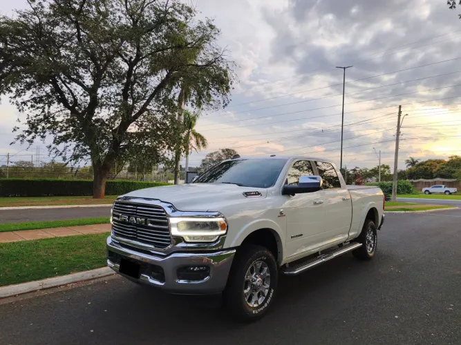Ram 3500 Laramie 6.7 TB CD 4X4 Diesel 2022