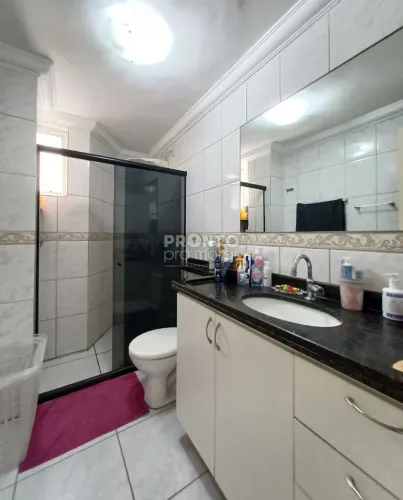 Apartamento com 3 quartos em Boa Viagem