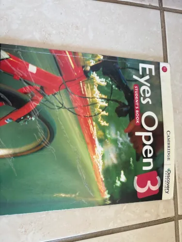 Livro de inglês da Cambridge Student?s Book