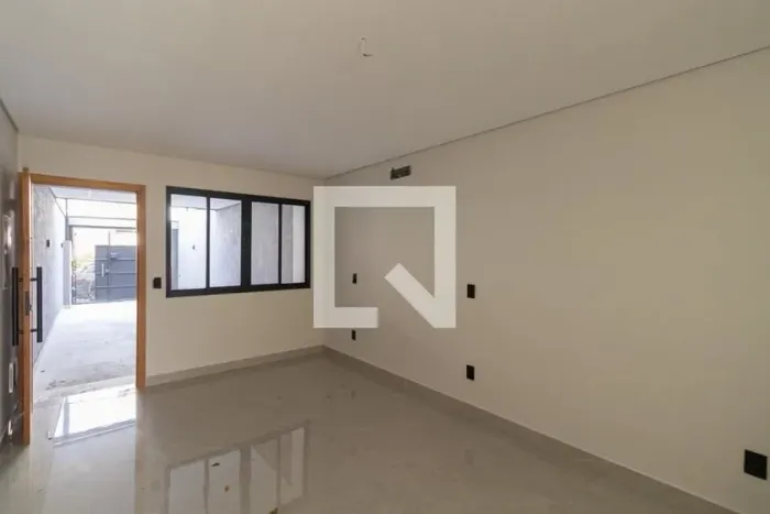Casa à Venda - Vila Ré, 3 Quartos, 170 m2