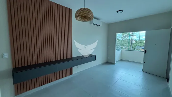 APARTAMENTO DISPONÍVEL PARA LOCAÇÃO NO EDIFÍCIO VENEZA