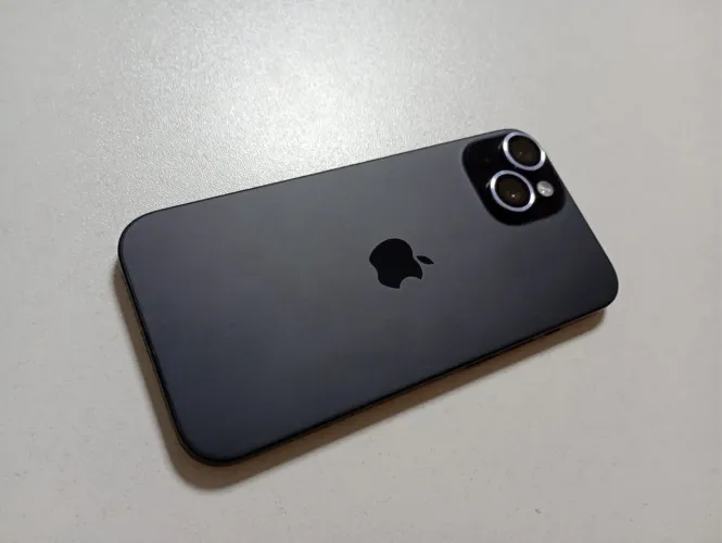 IPHONE 15 128GB R$ 2.700