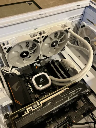 Water Cooler Corsair iCUE RGB 240mm
