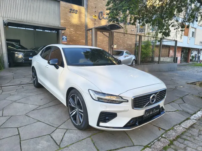 Volvo S60 T-8 R-design 2.0 407cv 4P Híbrido 2020