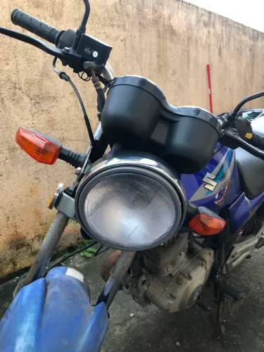 Vendo Moto EM DIA pra Hoje! Suzuki Yes 125
