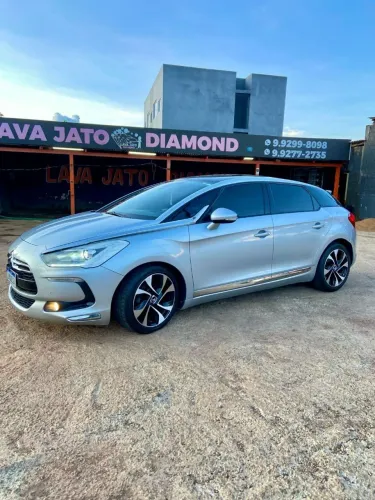 Citroen DS5 1.6 Turbo 16V 5P Aut. 2014