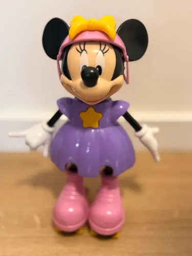 Boneca Minnie Mouse Patinadora