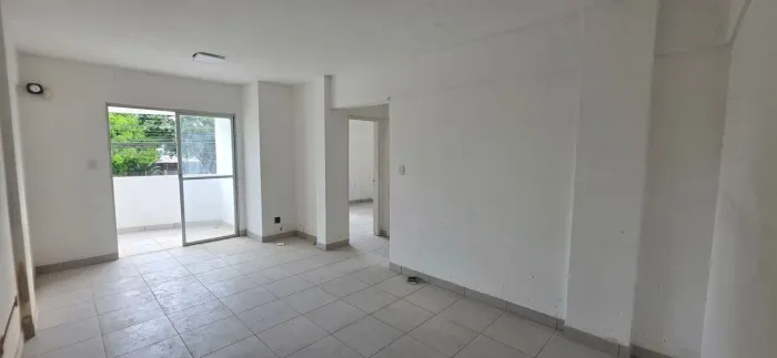 Apartamento em Condomínio com Piscina e Playground em Ananindeua