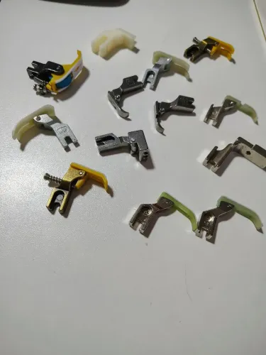 Vendo vários tipos de pé de reta eletrônica ou reta industrial