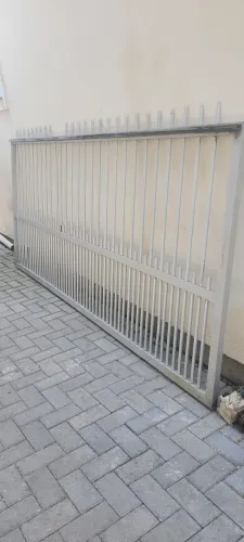 Portão de alumínio 