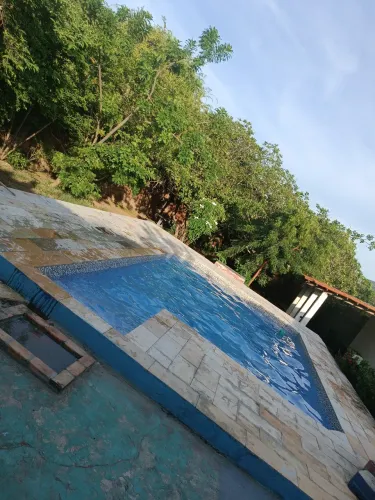 Sítio Com Piscina em Antônio Diogo