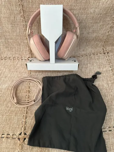 Headset sem fio Logitech Zone Vibe 100 com Microfone - Rosa