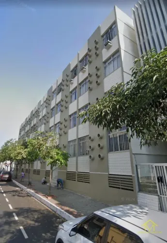 Apartamento em Centro: 3 Quartos com Suíte com Conforto e Boa Localização