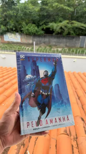 HQ SUPERMAN - PELO AMANHÃ - CAPA DURA - LACRADO