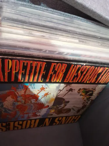 LPs e CDs a partir de 5 reais / Rock Pop Punk Metal Prog MPB Jazz Erudito