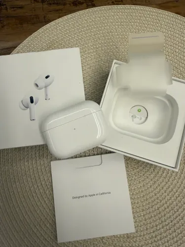AirPods Pro 2 Apple