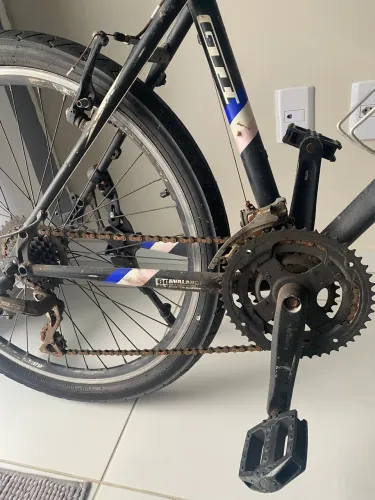 Vende-se uma Bike GTS Avalanche 3.0