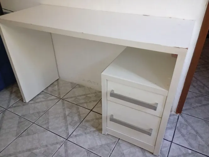 Vendo escrivaninha!