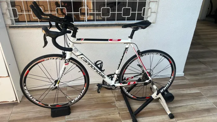 BIKE SPEED CANNONDALE CAAD 8 ? SHIMANO 105