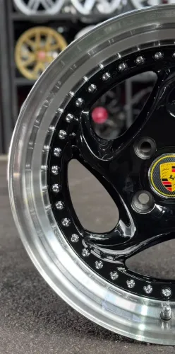 Rodas aro 15 Furação 4x100 Porsche