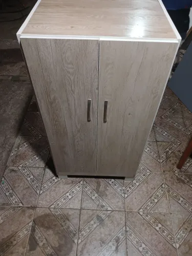 Armário multi uso entrego 190 reais