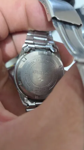 Seiko 7005