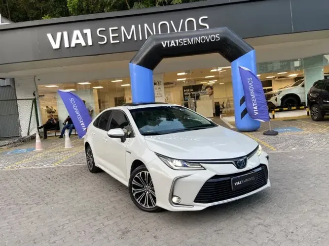 Toyota Corolla Altis Prem. Hybrid 1.8 Flex AUT 2023