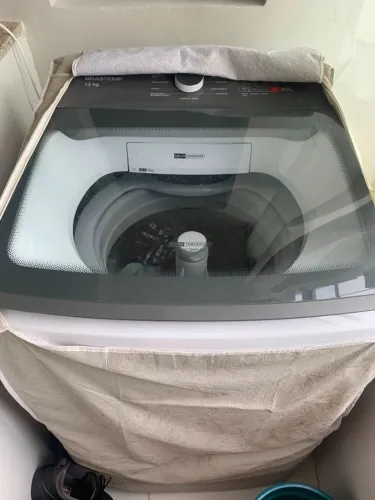 Maquina de Lava Roupa Brastemp 13kg (110v) - 2 anos de uso
