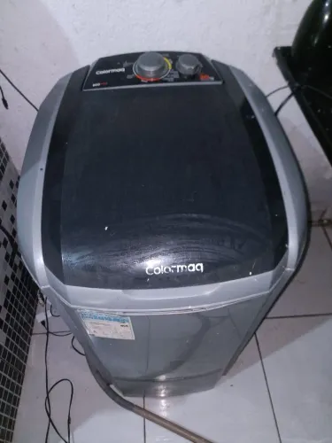 Máquina de lavar funcionando perfeitamente
