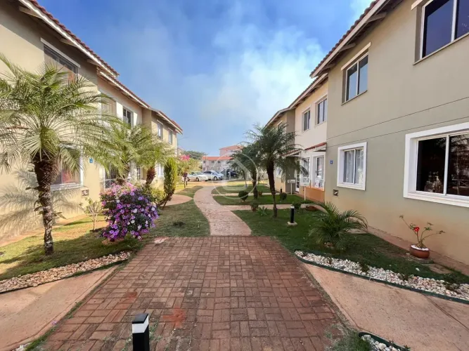 SOBRADO EM CONDOMÍNIO RITA VIEIRA - 148M²