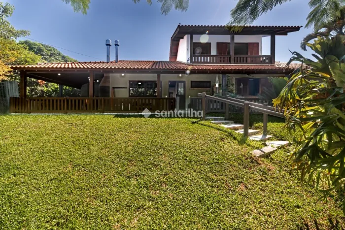 Casa com 4 dormitórios para alugar, 271 m² - Campeche - Florianópolis/SC
