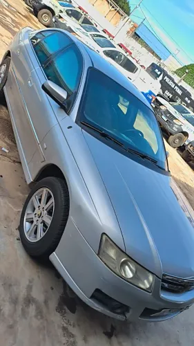 Chevrolet Omega CD/ Fittipaldi 3.6 V6 24V 4P 2006