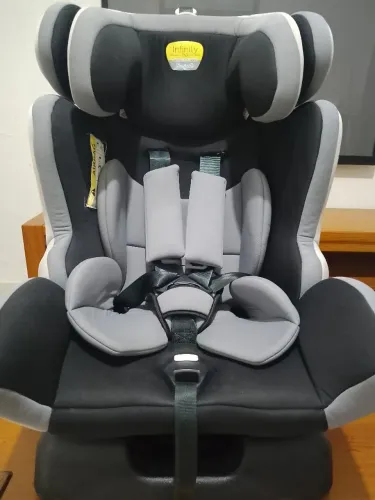 Bebê conforto de 0/7 anos
