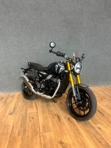 TRIUMPH SPEED 400