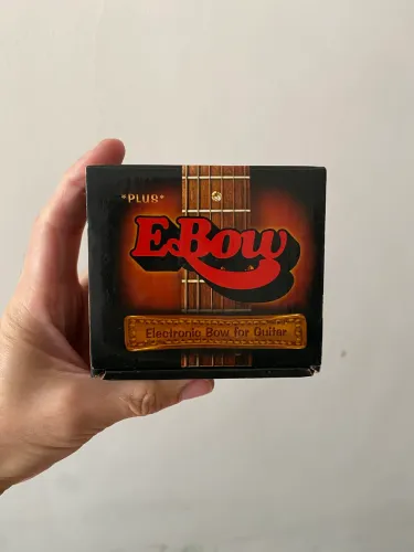 Ebow Plus - Sustain infinito para guitarra e violão