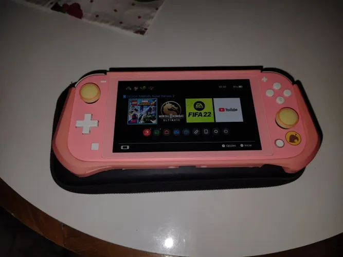 Nitendo switch lite funcionando perfeitamente em bom estado!