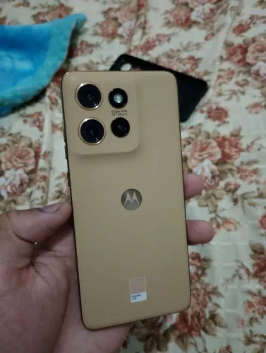 Edge 50 neo vendo ou troco