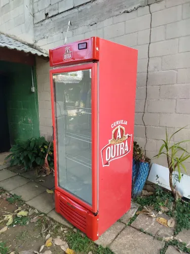 ? Cervejeira Expositor ?