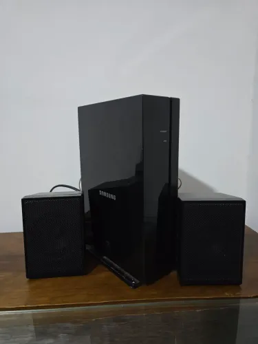 Home Theater Samsung 1000W RMS - Bluetooth e Caixas Traseiras Sem Fio!