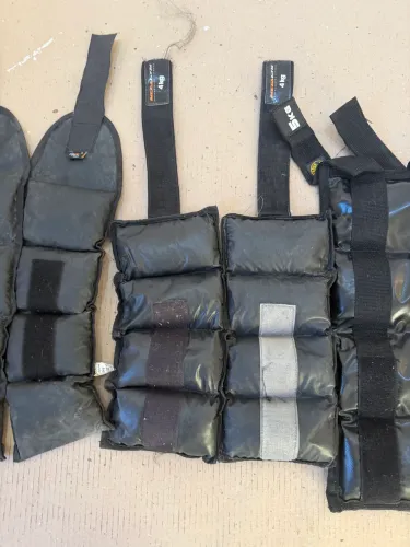 Kit Caneleiras de Peso para Treino - 4 Pares (2kg, 3kg, 4kg e 5kg)