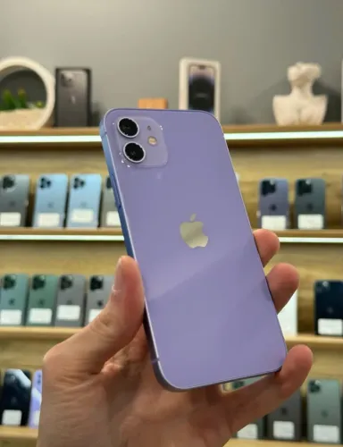 iPhone 12