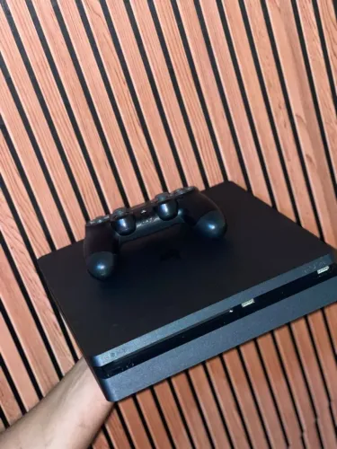 PS4 SLIM 1TB COM 7 JOGOS ORIGINIAS