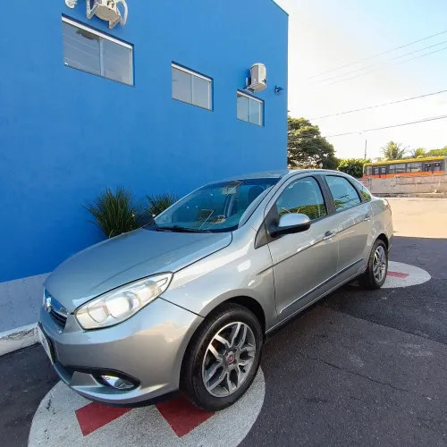 Fiat Grand Siena Essence Dual. 1.6 Flex 16V 2014