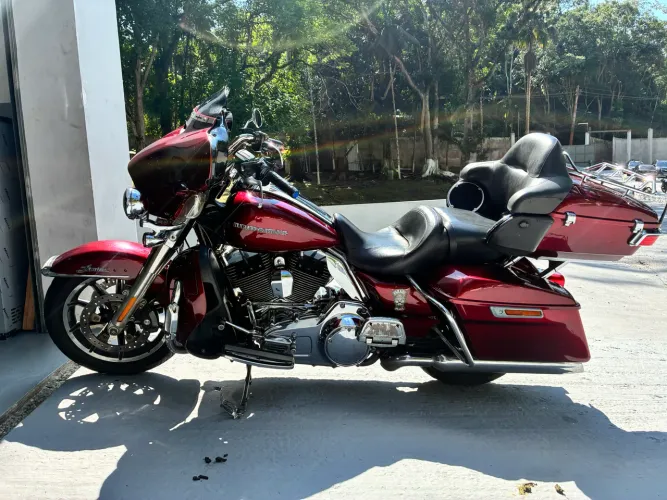 Harley Davidson Ultra Electra Glide Limited 2014