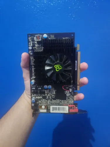 Placa de video HD 5670 775m 1gb ddr3