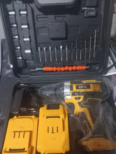 *Kit de Parafusadeira *,produto NOVO*