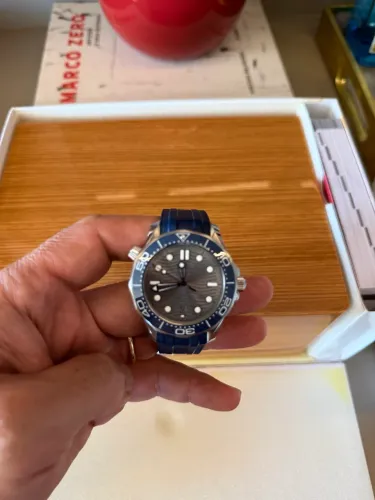 Omega Seamaster Diver 300M