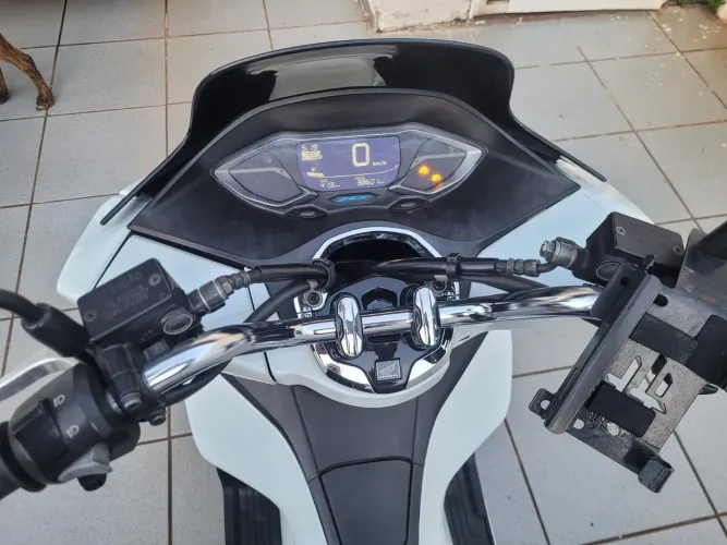 Honda PCX ABS Branco 2024 Automático 160cc Gasolina